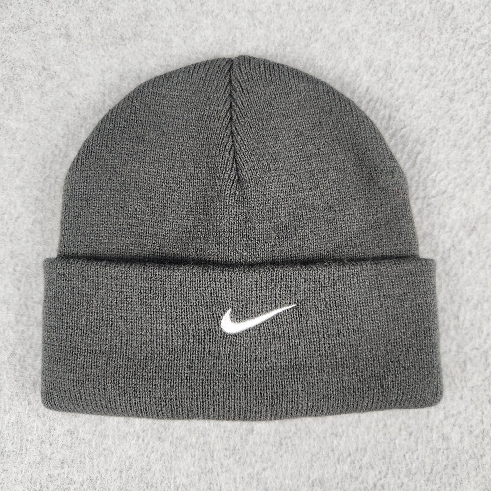Nike Beanie Hat Kids One Size Gray Swoosh Logo Knit Cuffed Warm Winter Sporty